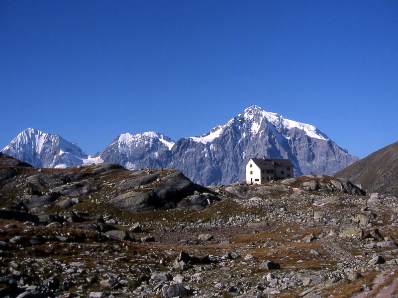 Rifugi e Bivacchi d''Italia.......