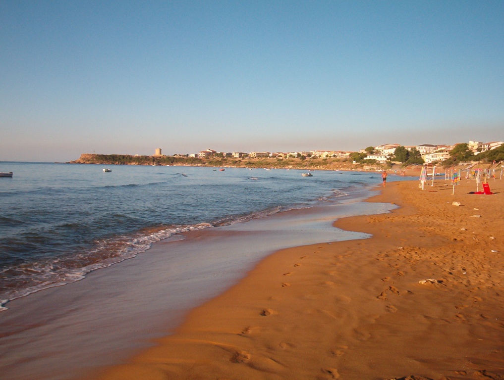 Isola Capo Rizzuto (Crotone)