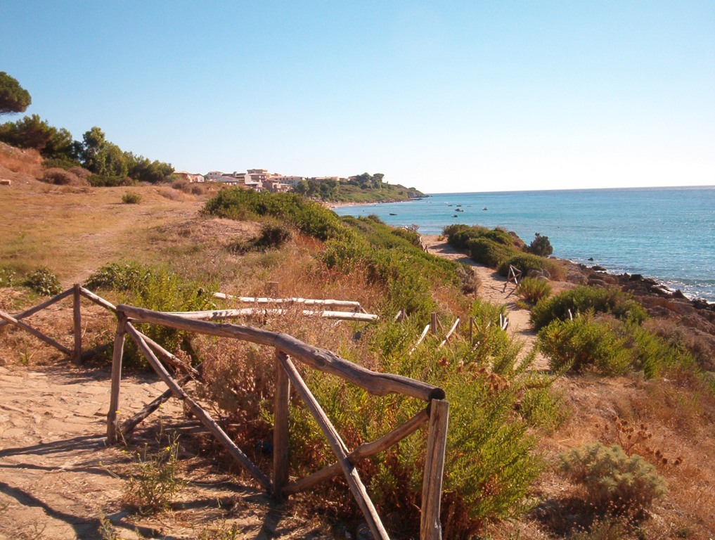 Isola Capo Rizzuto (Crotone)
