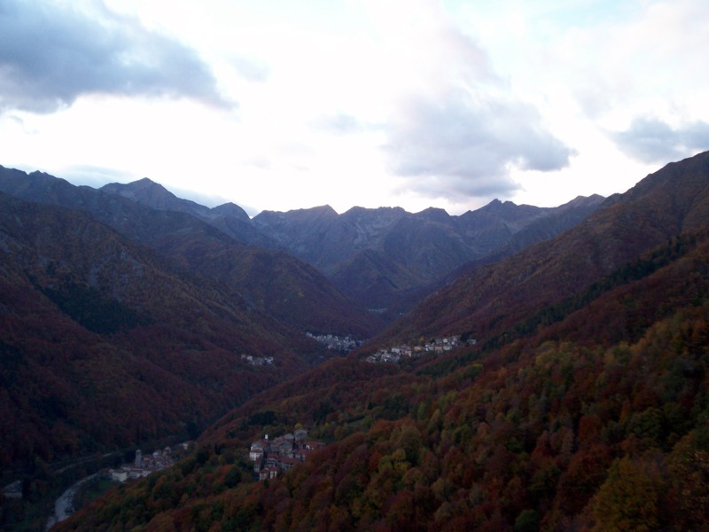 Luci del tramonto sulla Valle del Cervo e Valsessera