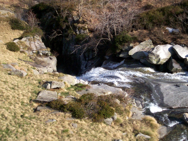 Torrente Sessera
