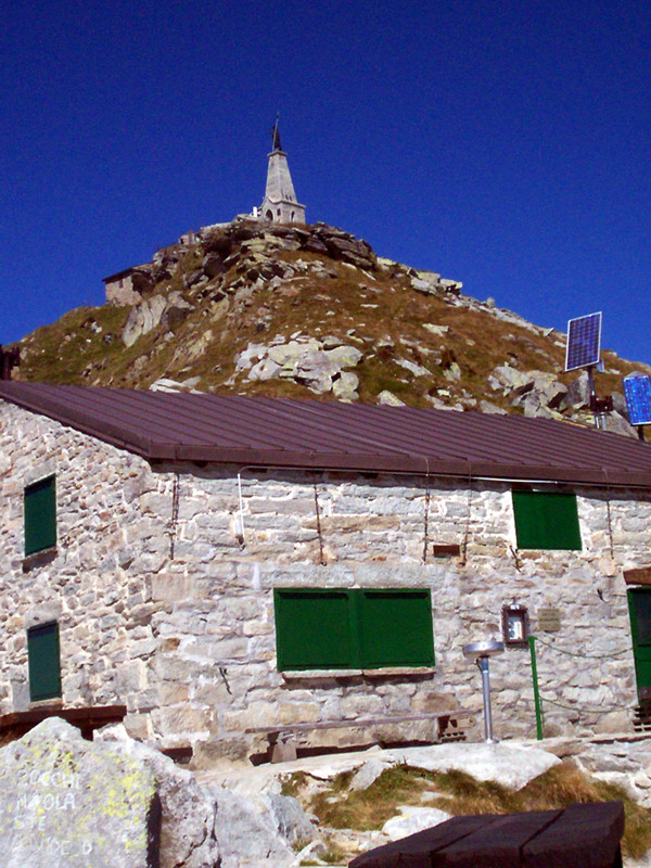 Rifugi e Bivacchi d''Italia.......