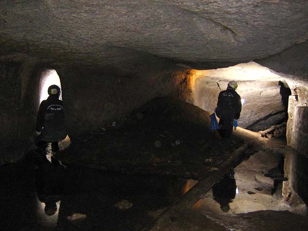 Speleo urbana ispezione acquedotto viterbo