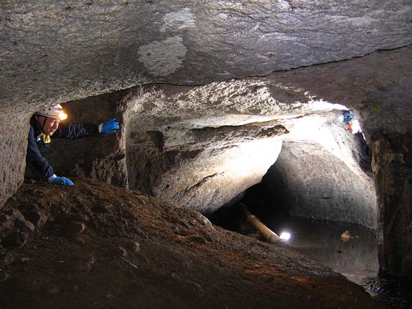 Speleo urbana ispezione acquedotto viterbo
