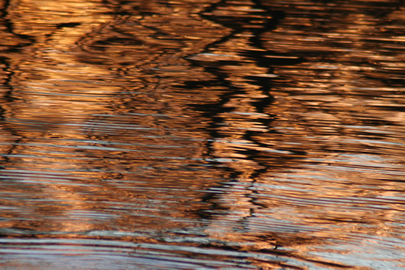 La luce gioca con l''acqua