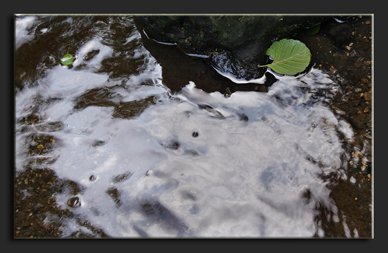 La luce gioca con l''acqua