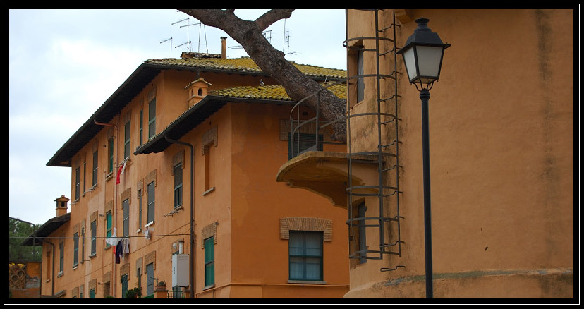 Il borgo e il castello di Torrimpietra, il borgo di Palidoro